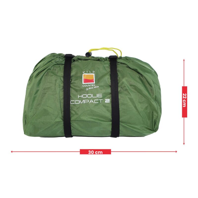 Green Wild Country Hoolie Compact 2 stuff sack with yellow drawcord and two black compression straps, packed and shown with red arrows indicating dimensions 30 cm wide and 22 cm high